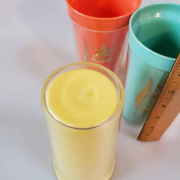 5 Vintage Insulated Plastic Tumblers Mid Century w/Gold Accent Retro Drinkware - Picture 5 of 5